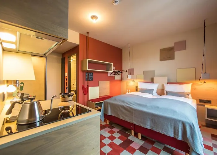 Einsmehr 3* Augsburg