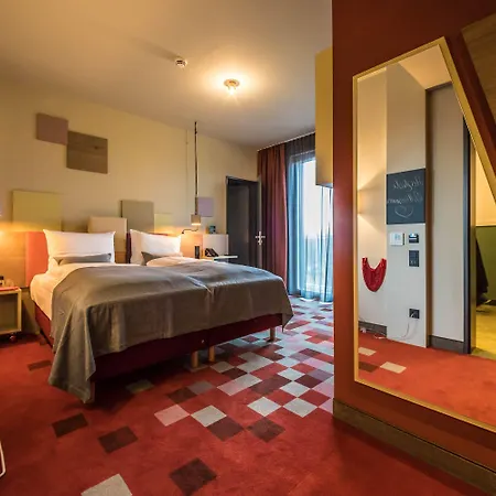 Einsmehr Hotel 3*